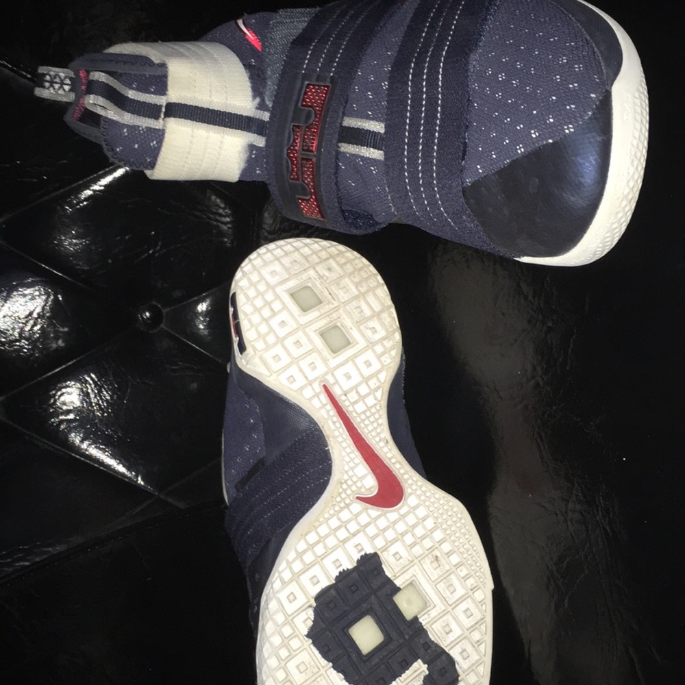 Lebron soldier 10